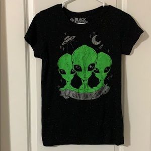 Alien shirt size s